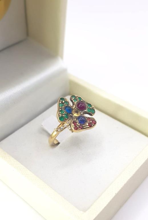 Anello trifoglio
