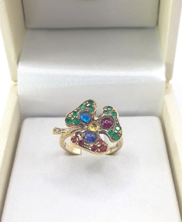 Anello trifoglio