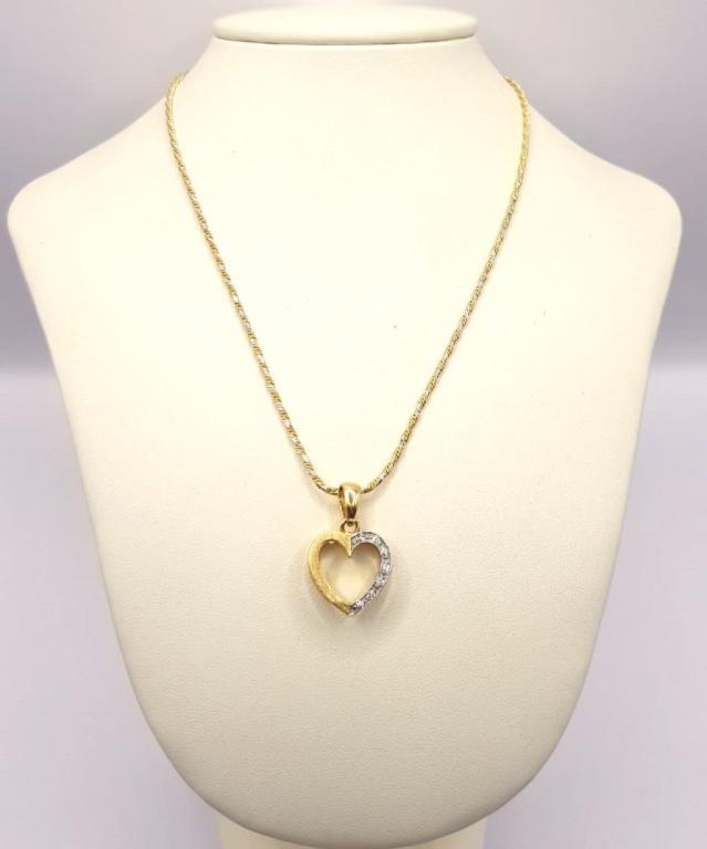 Collana maglia corda gialla e bianca con cuore in SCONTO