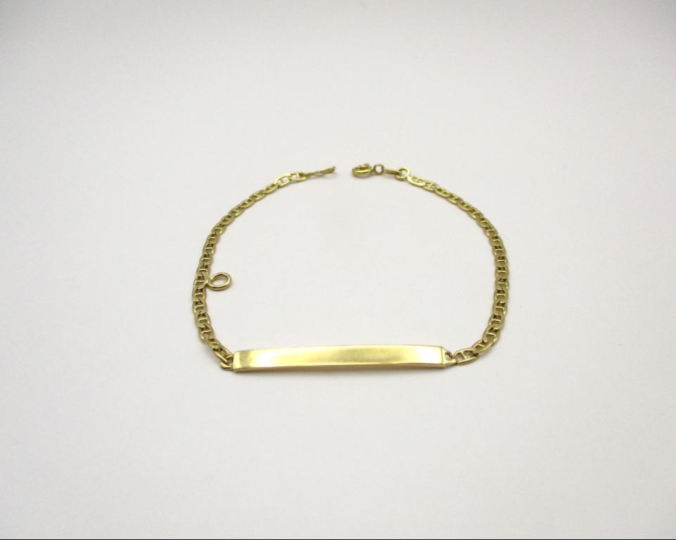 Bracciale sottile con targhetta